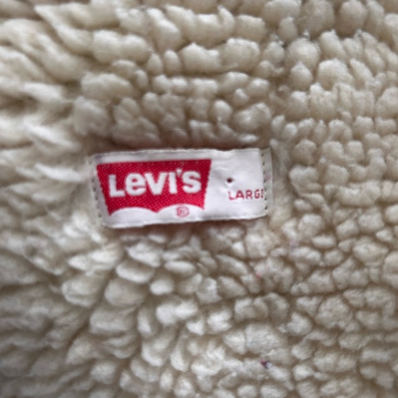 Vintage Levi’s Sherpa Vest - Picture 4 of 4